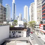 PLT41 - TRÊS SUÍTES, CHURRASQUEIRA, ÁREA EXTERNA, Wi-Fi