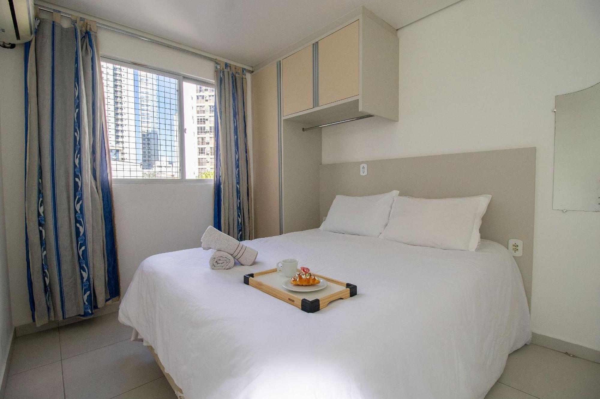 Plt41 - Sacada Ampla Com Churrasqueira, 3 Apartamento Balneario Camboriu